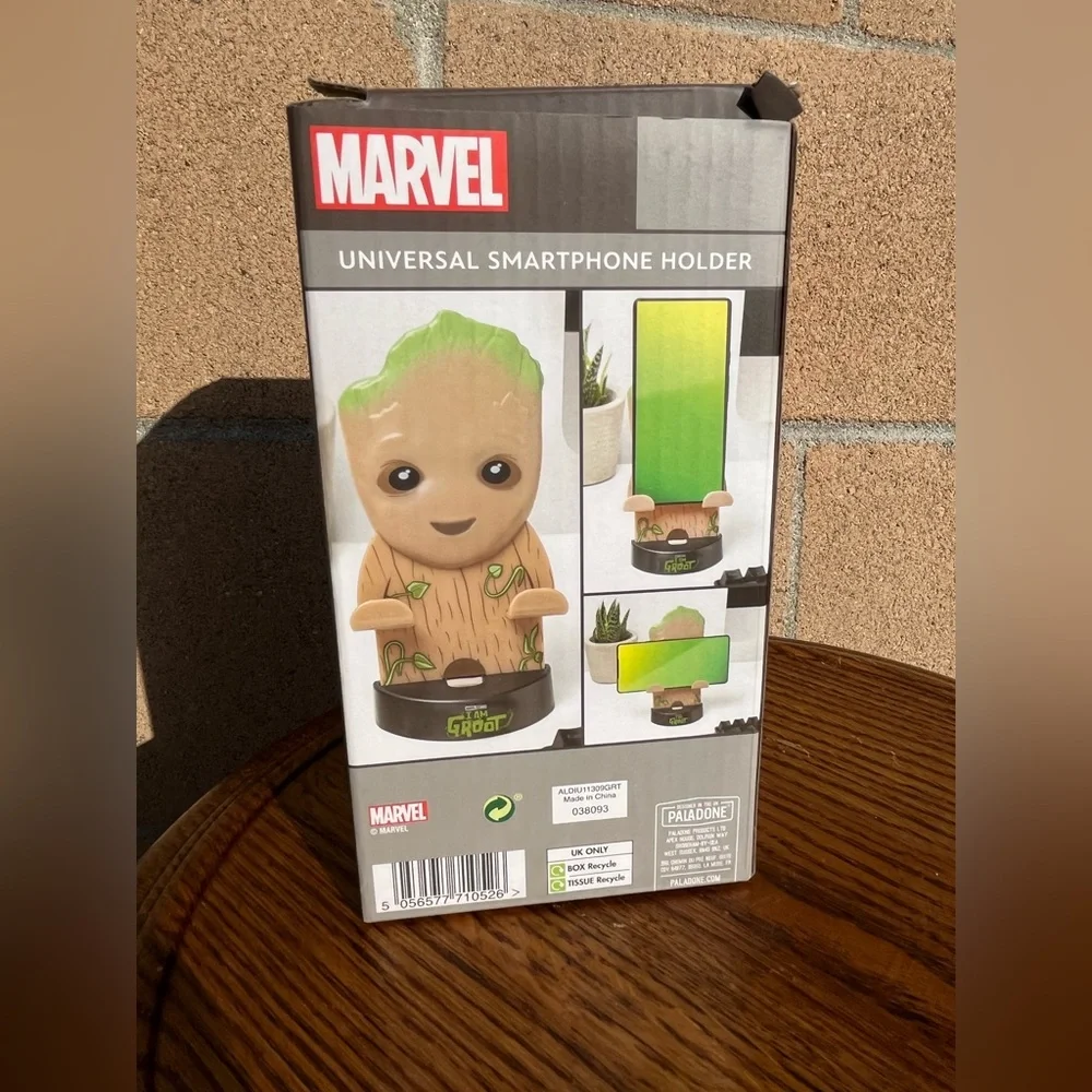 Groot from the Guardian of the galaxy Cell Phone Stand Tree Cartoon
